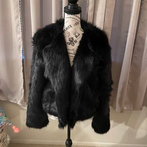 NWT Fashion Nova Black Faux Fur Jacket 🧥